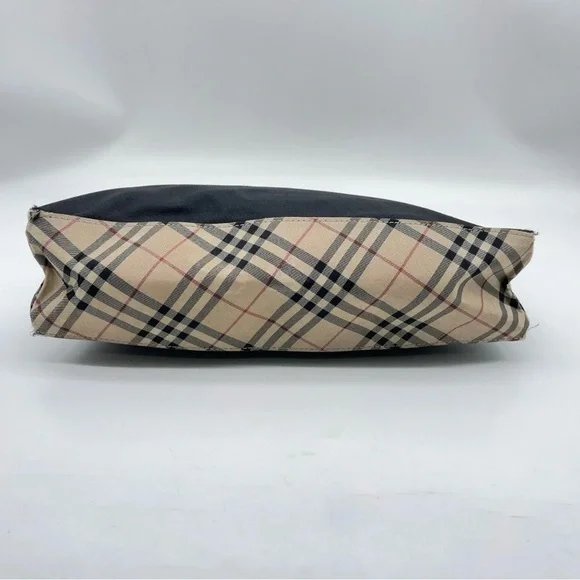 Auth Burberry Blue Label Nova Check Nylon Black Hand Bag - Picture 4 of 16